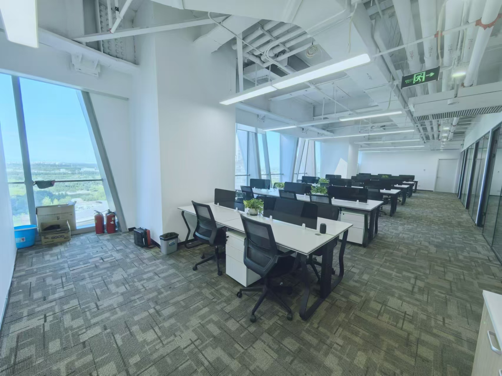 绿地中国锦    563平米办公室 