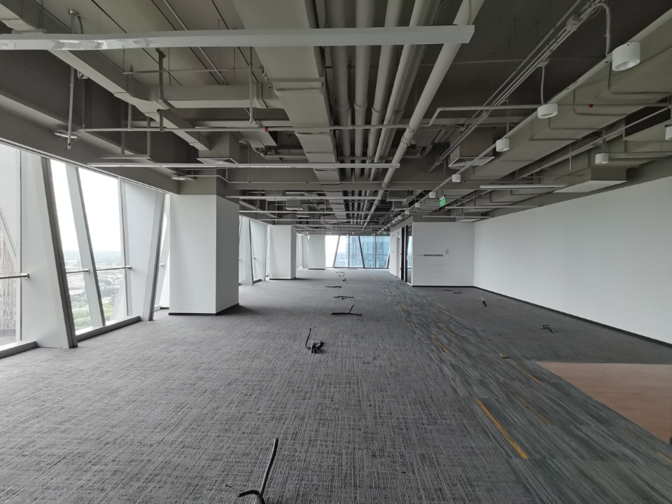 绿地中国锦    877平米办公室